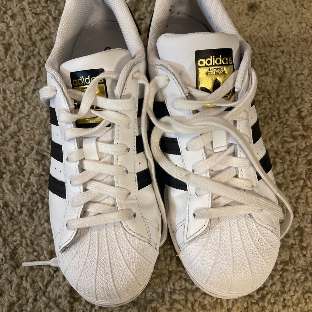 Adidas Superstars size 7